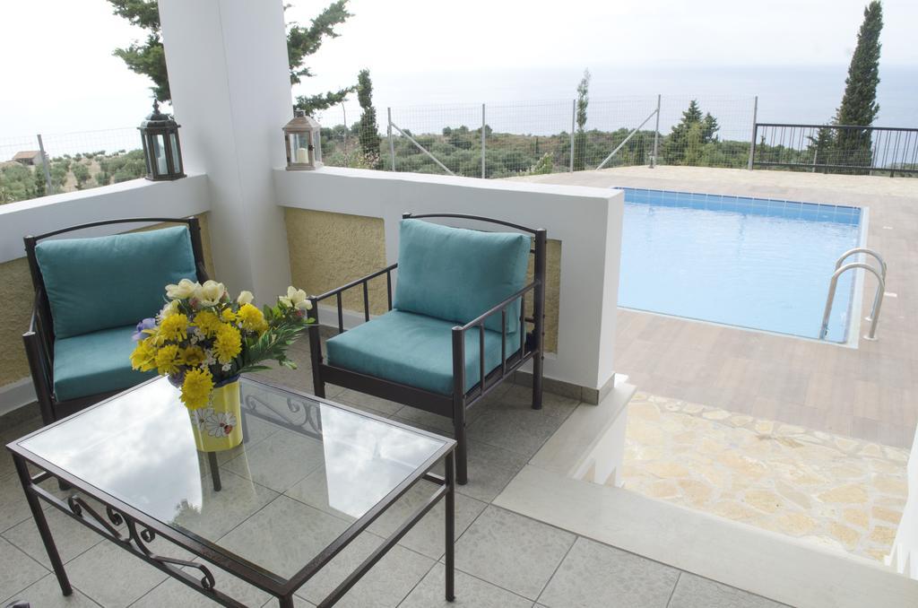 Villa Vera Áyios Nikítas Værelse billede